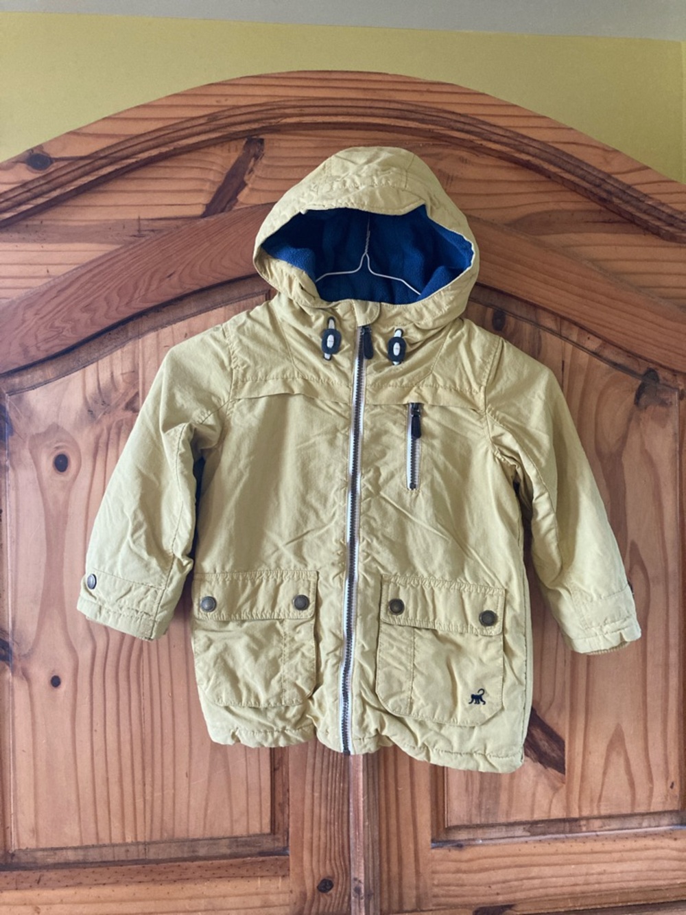 Boys Monsoon tan yellow hooded winter coat size 5-6